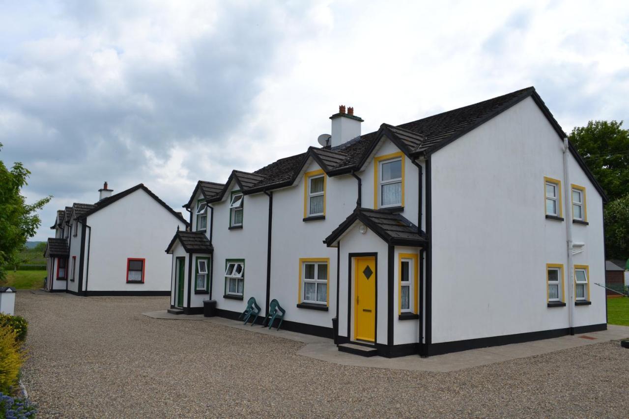 Riverbank Cottages Scarriff  Exterior photo