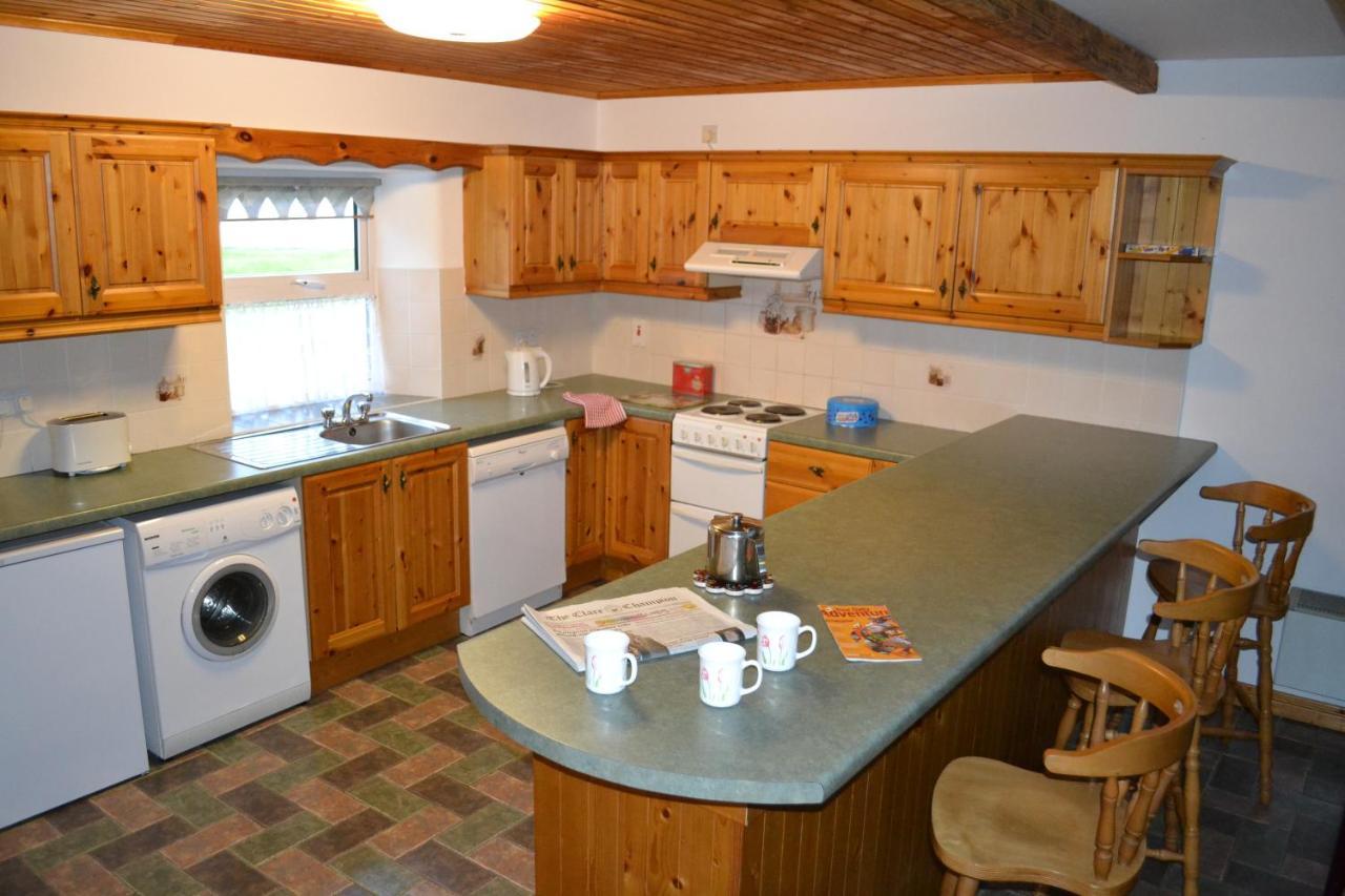 Riverbank Cottages Scarriff  Exterior photo